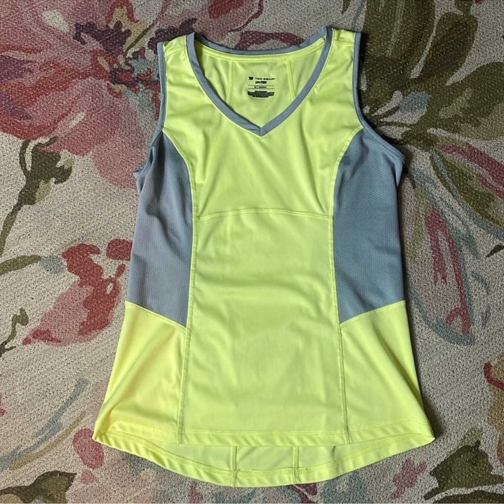 Tek Gear Workout Tank